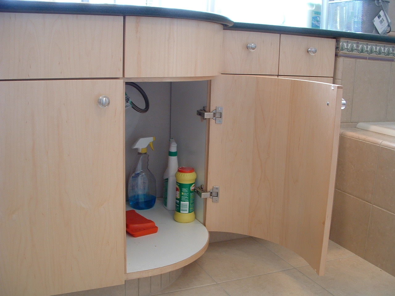 Tulsa Guy Galleries, custom, kitchens, cupboards, countertops, cement, bath